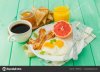 depositphotos_135687322-stock-photo-summer-breakfast-eggs-bacon-toast.jpg